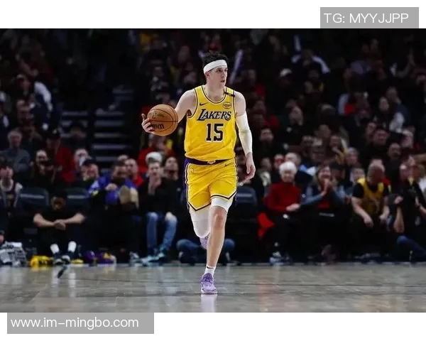 里弗斯谈交易截止日后的放松氛围字母推文增强队友间的团结感 里弗斯谈交易截止日后的放松氛围字母推文增强队友间的团结感